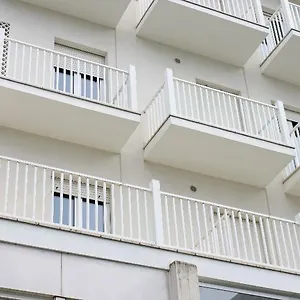 C-hotels Aiglon Отель